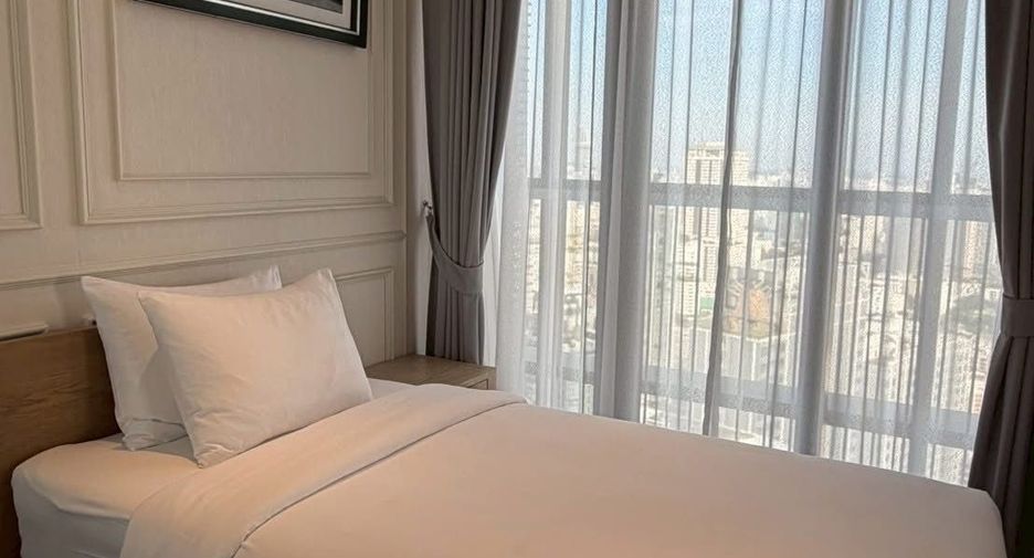 For rent 2 bedrooms condo in Khlong Toei, Bangkok