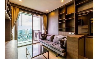 For sale 2 ベッドルーム condo in Khlong Toei, Bangkok