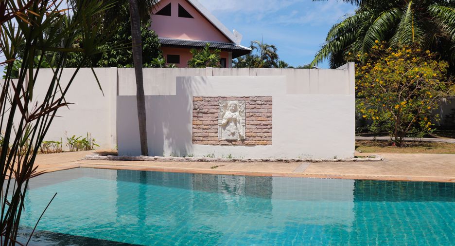 Casa en venta de 4 habitaciones en Mueang Phuket, Phuket