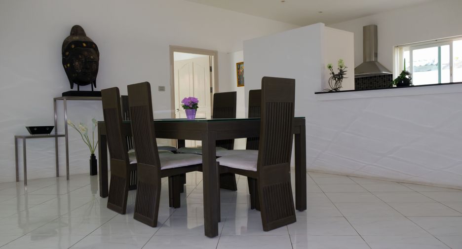 Casa en venta de 4 habitaciones en Mueang Phuket, Phuket