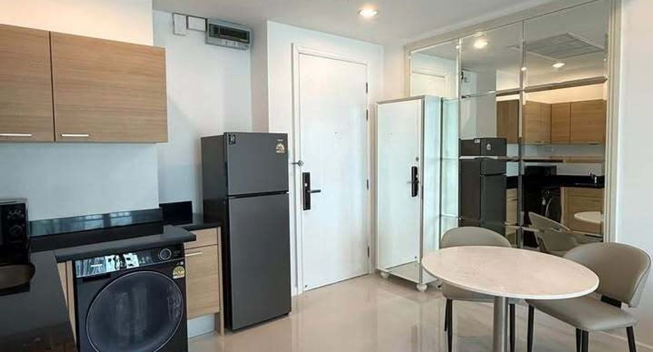 Condo en alquiler de 1 habitaciones en Pathum Wan, Bangkok