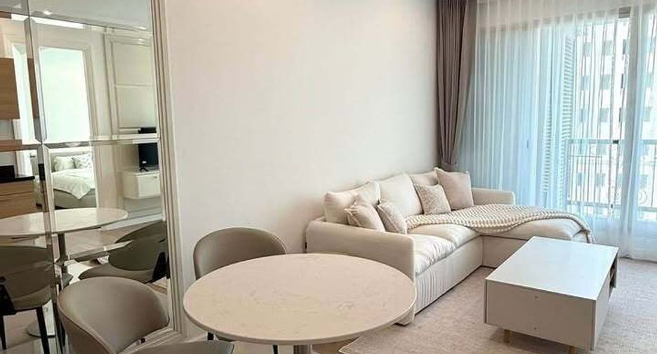 Condo en alquiler de 1 habitaciones en Pathum Wan, Bangkok