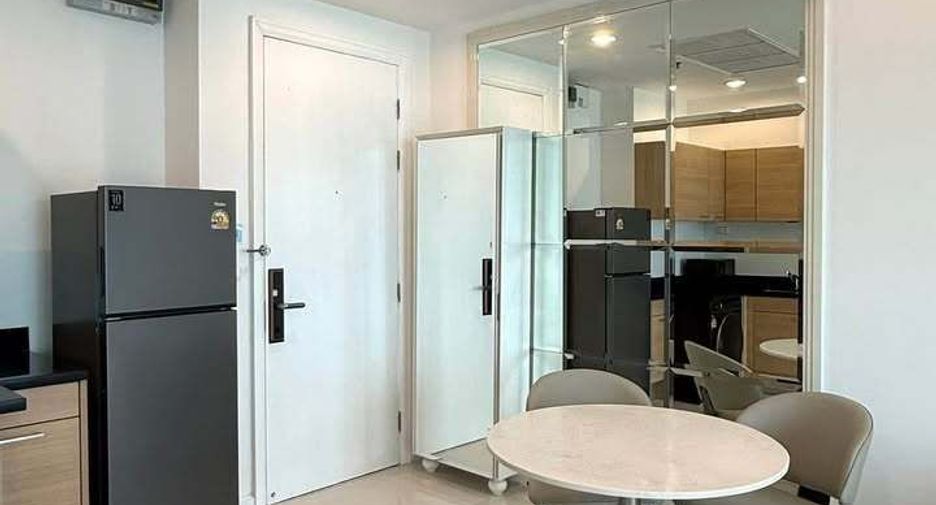 Condo en alquiler de 1 habitaciones en Pathum Wan, Bangkok