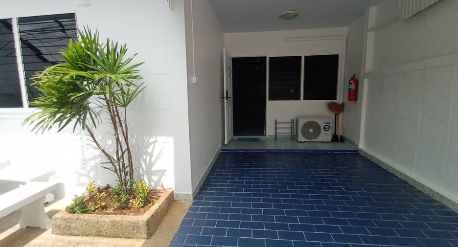 Reihenhaus zur Miete mit 2 Zimmer in Mueang Phuket, Phuket