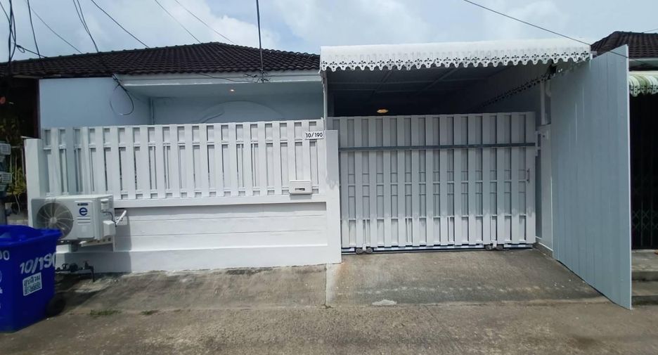Reihenhaus zur Miete mit 2 Zimmer in Mueang Phuket, Phuket