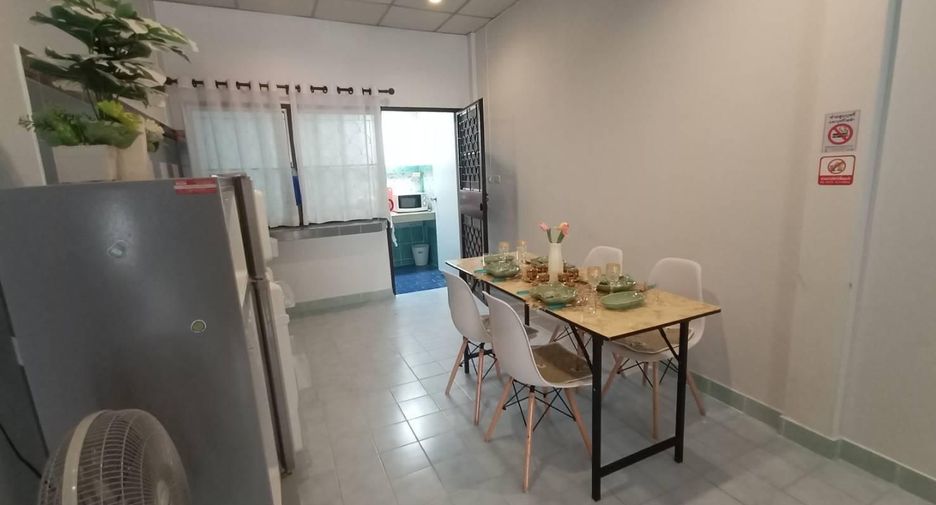 Reihenhaus zur Miete mit 2 Zimmer in Mueang Phuket, Phuket