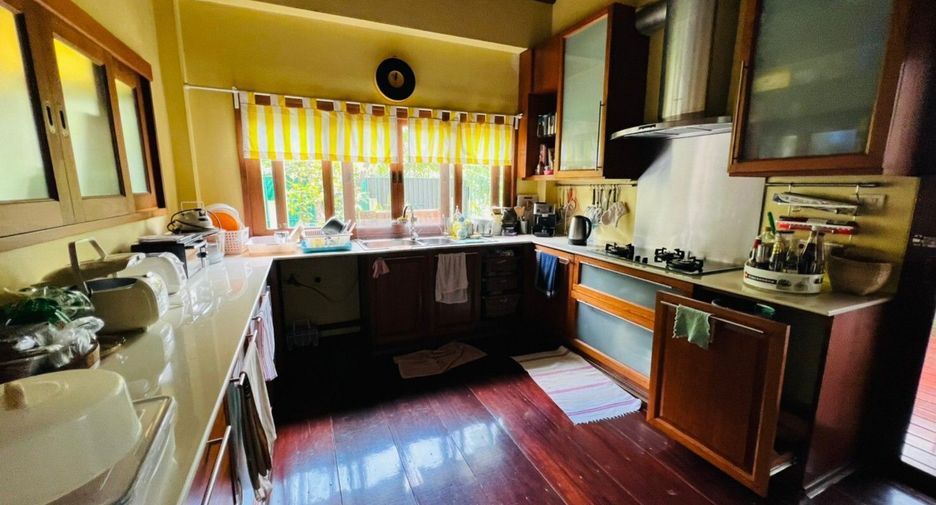 Haus zum Kauf und zur Miete mit Studio in Suan Luang, Bangkok