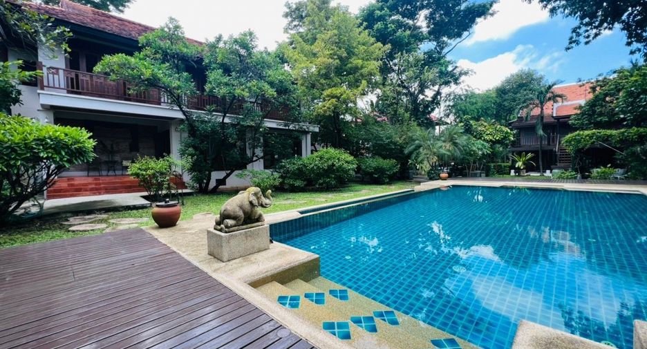 Haus zum Kauf und zur Miete mit Studio in Suan Luang, Bangkok