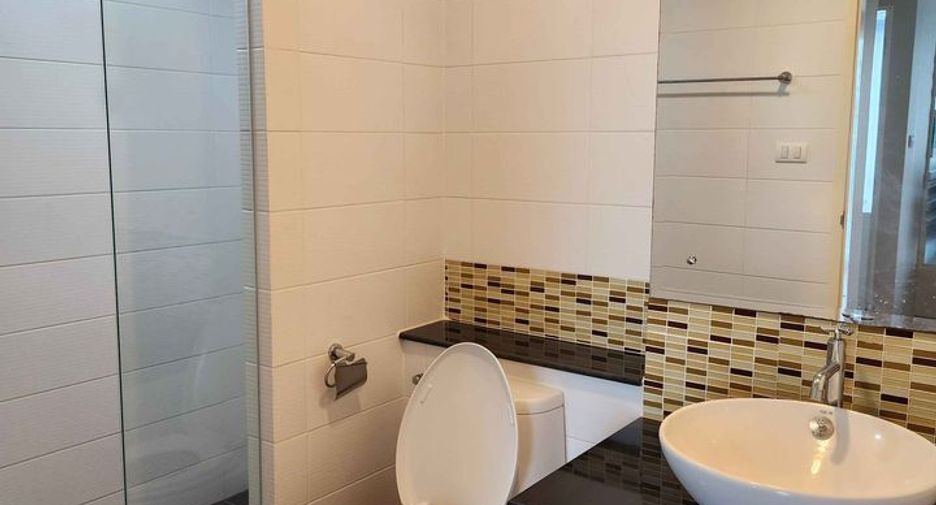 For rent 1 bed condo in Phaya Thai, Bangkok