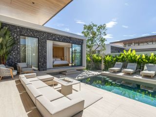 Villa en venta y en alquiler de 3 habitaciones en Thalang, Phuket