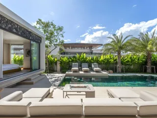 Villa en venta y en alquiler de 3 habitaciones en Thalang, Phuket
