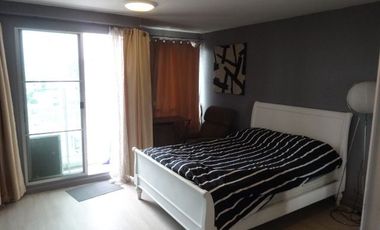 For sale 1 bed condo in Khlong Toei, Bangkok