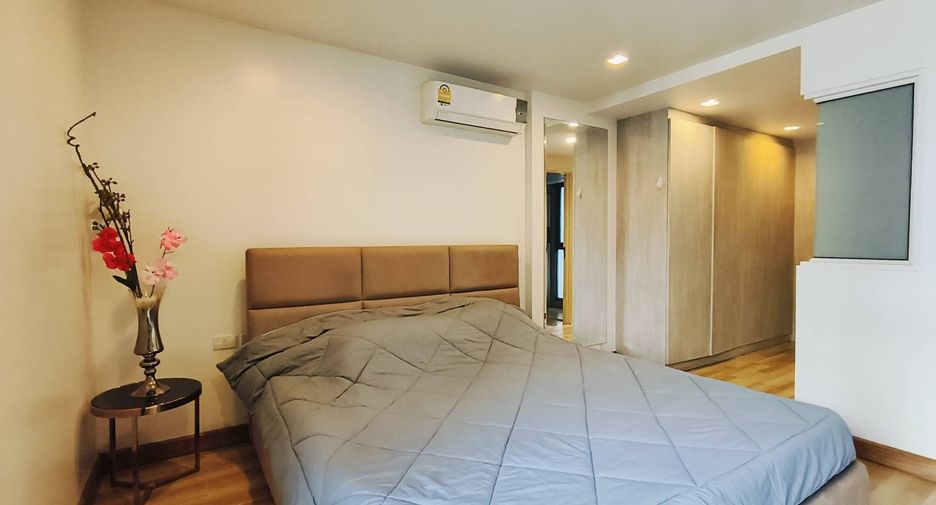 For sale and for rent 2 bedrooms condo in Watthana, Bangkok