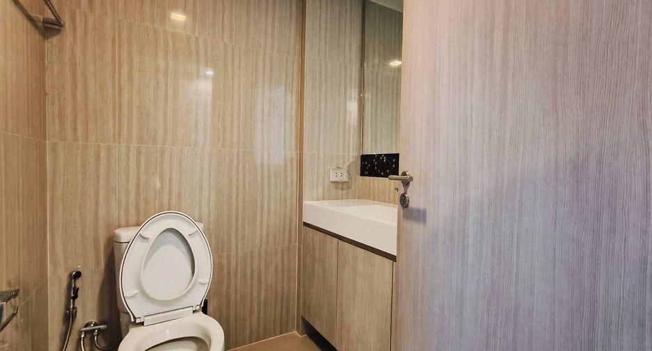 For sale and for rent 2 bedrooms condo in Watthana, Bangkok