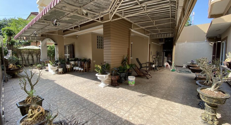 Casa en venta de 10 habitaciones en Thawi Watthana, Bangkok
