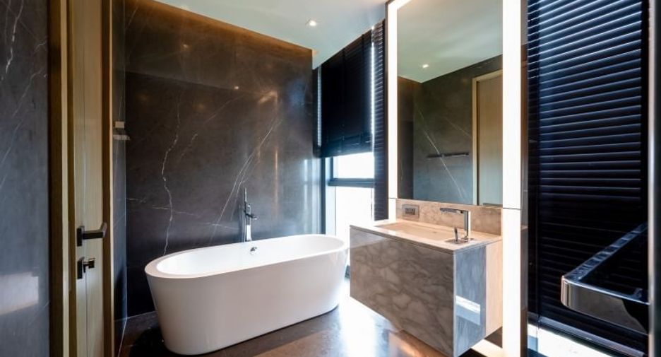 Condo en alquiler de 2 habitaciones en Watthana, Bangkok