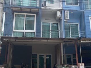 出售 3 卧室 独立屋 在 Khan Na Yao, 曼谷