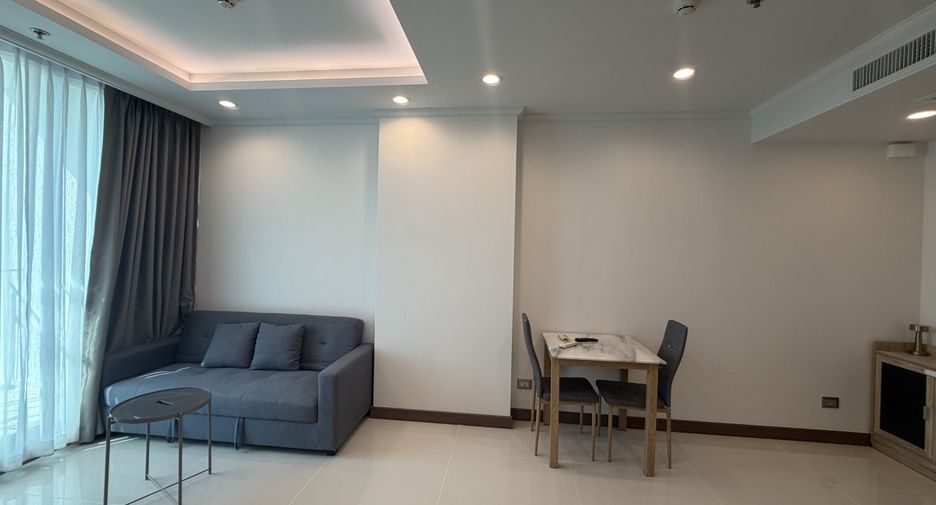 For rent 1 bed condo in Watthana, Bangkok