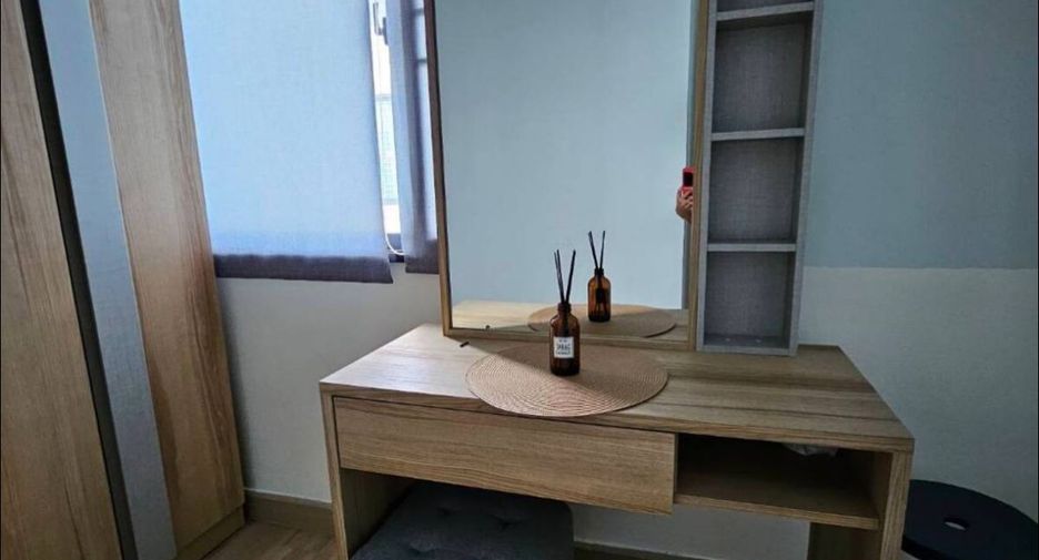 For rent 2 bedrooms townhouse in Bang Phli, Samut Prakan