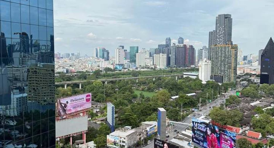 For rent 1 bed condo in Watthana, Bangkok