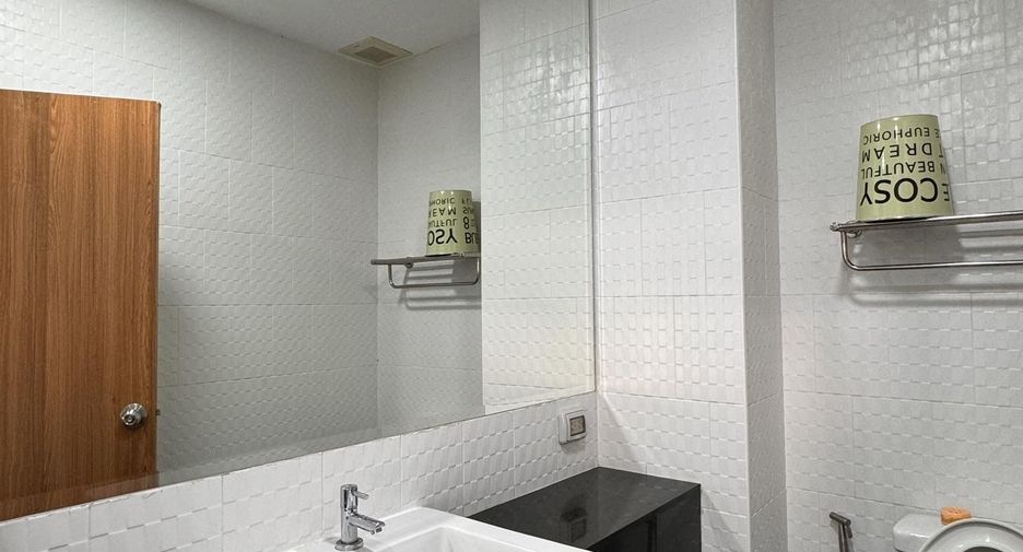 For rent studio condo in Mueang Phuket, Phuket