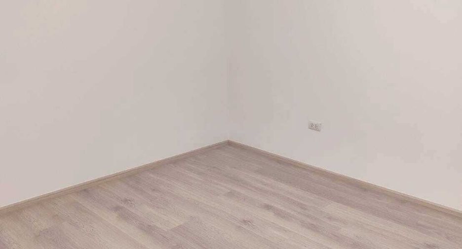 For rent 2 bedrooms townhouse in Bang Phli, Samut Prakan