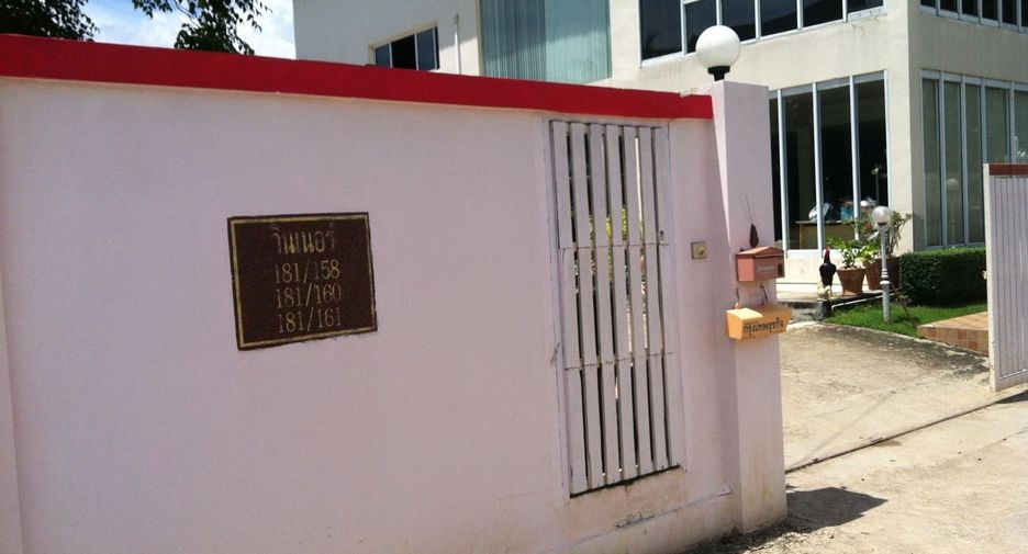 Haus zum Kauf mit 6 Zimmer in Bang Bon, Bangkok