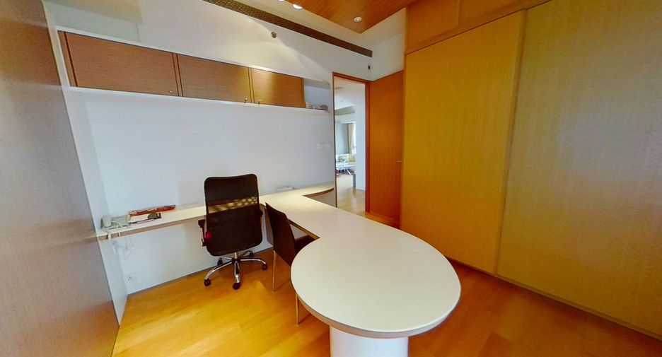 Wohnung zum Kauf und zur Miete mit 2 Zimmer in Sathon, Bangkok