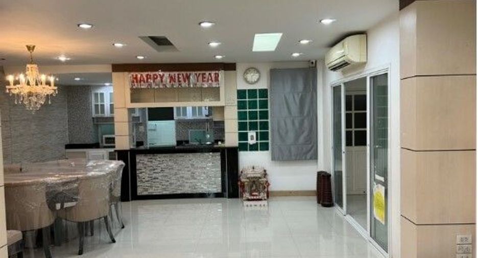 Продажа 4 спальни дом в Mueang Samut Prakan, Самутпракан