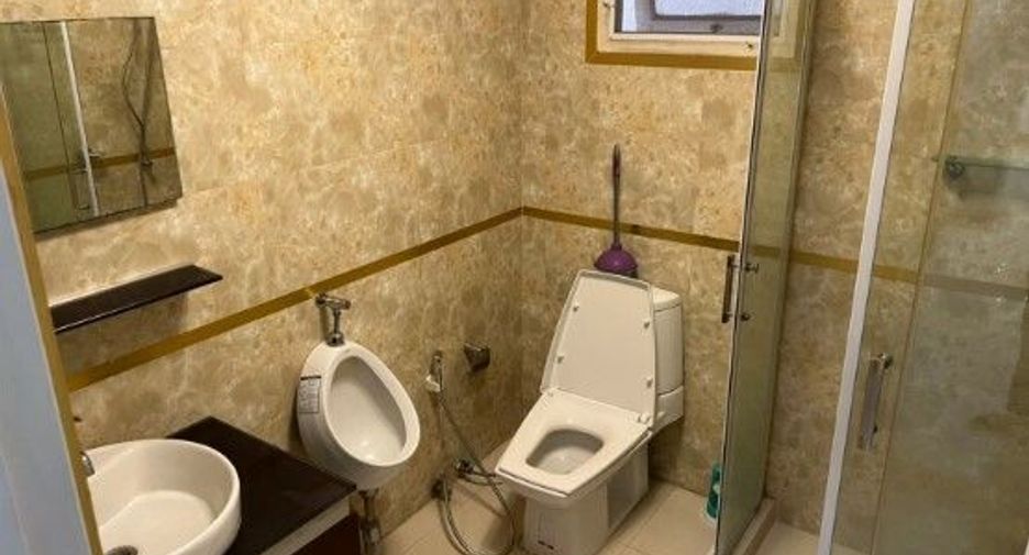 Продажа 4 спальни дом в Mueang Samut Prakan, Самутпракан