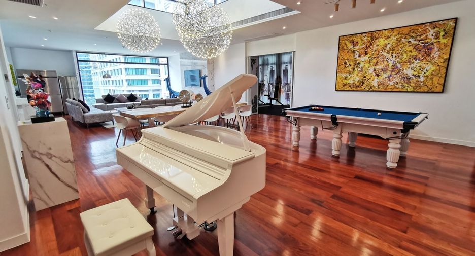 For rent 6 bedrooms condo in Pathum Wan, Bangkok