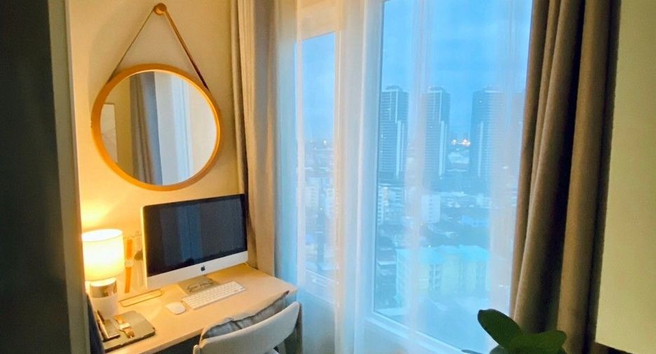 For sale 2 ベッドルーム condo in Huai Khwang, Bangkok