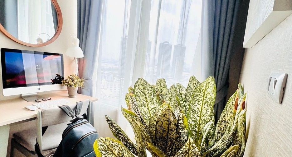 For sale 2 ベッドルーム condo in Huai Khwang, Bangkok