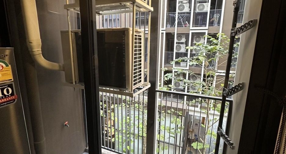 For rent 1 bed condo in Yan Nawa, Bangkok