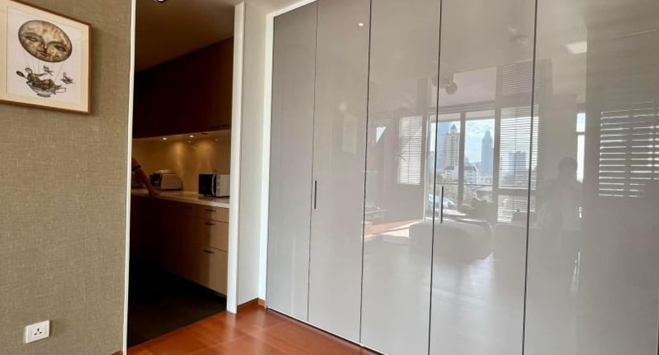 For sale 1 bed condo in Sathon, Bangkok