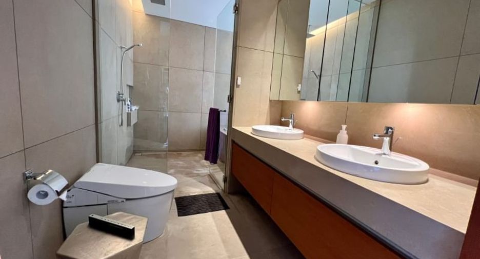 For sale 1 bed condo in Sathon, Bangkok