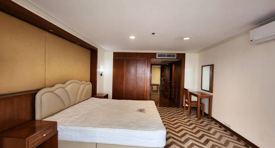 For rent 1 bed condo in Bang Rak, Bangkok