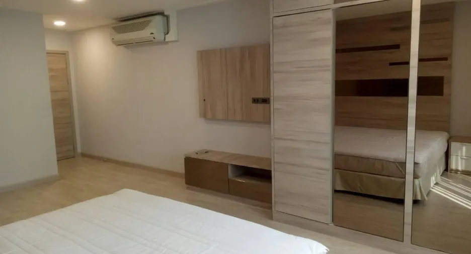 Apartment zur Miete mit 3 Zimmer in Watthana, Bangkok