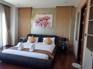 For rent 2 bedrooms condo in Mueang Phuket, Phuket