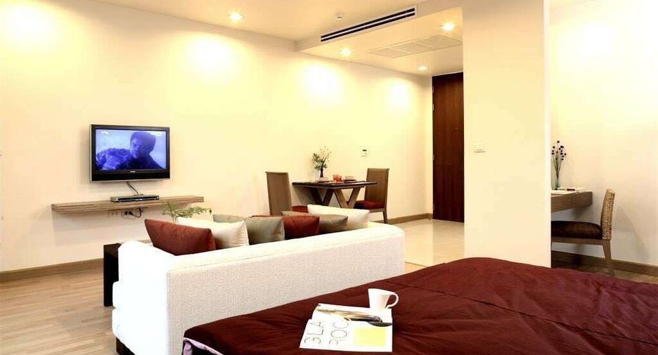 For rent studio apartment in Phaya Thai, Bangkok