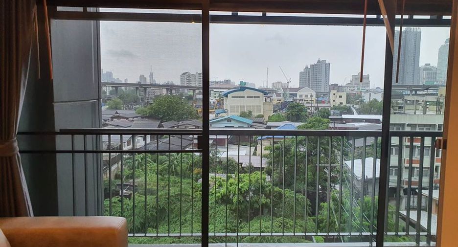 Condo en venta y en alquiler de 1 habitaciones en Khlong Toei, Bangkok