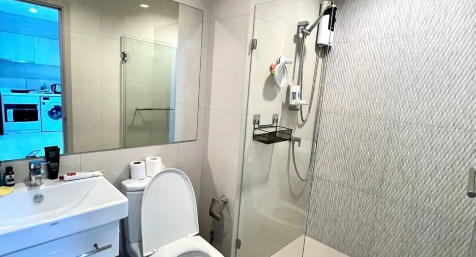 Condo en venta y en alquiler de 1 habitaciones en Khlong Toei, Bangkok