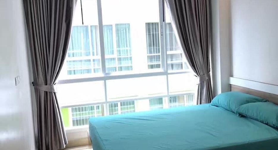 For rent 2 bedrooms condo in Din Daeng, Bangkok