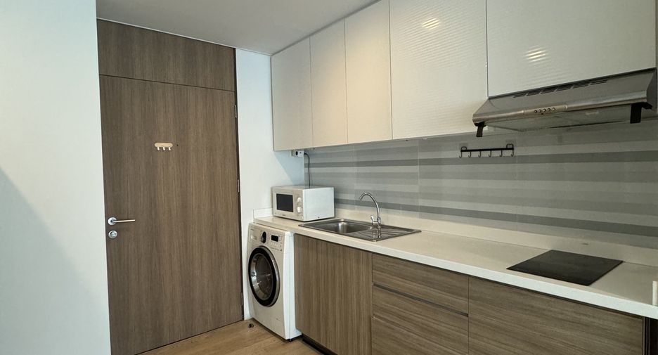 For rent 1 Beds condo in Khlong Toei, Bangkok