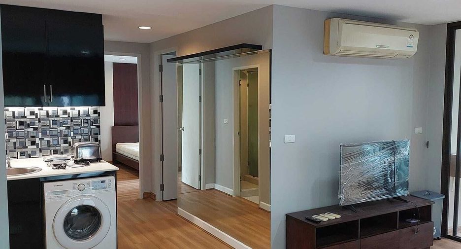 Condo en venta y en alquiler de 2 habitaciones en Khlong San, Bangkok