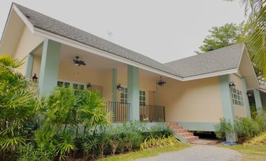 For rent 2 bedrooms villa in Mueang Phuket, Phuket