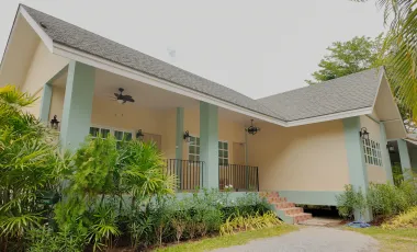 For rent 2 ベッドルーム villa in Mueang Phuket, Phuket