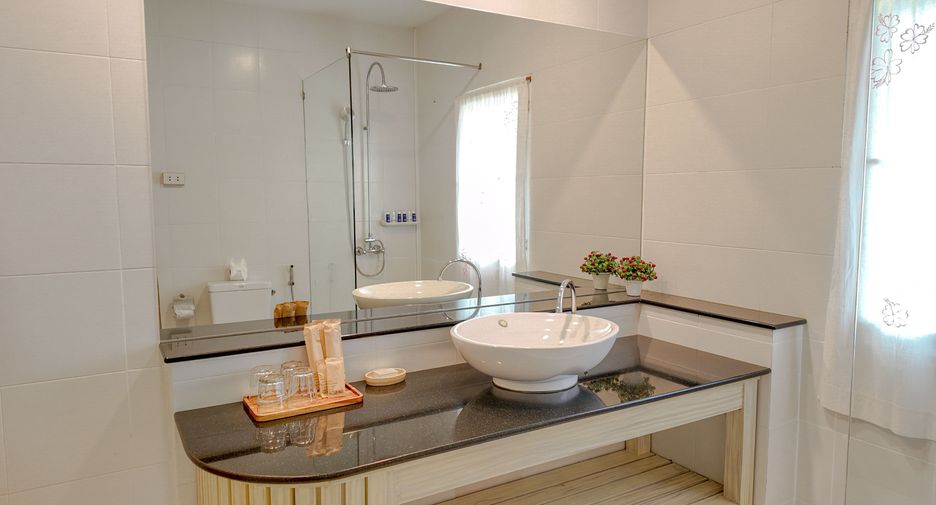 For rent 2 bedrooms villa in Mueang Phuket, Phuket