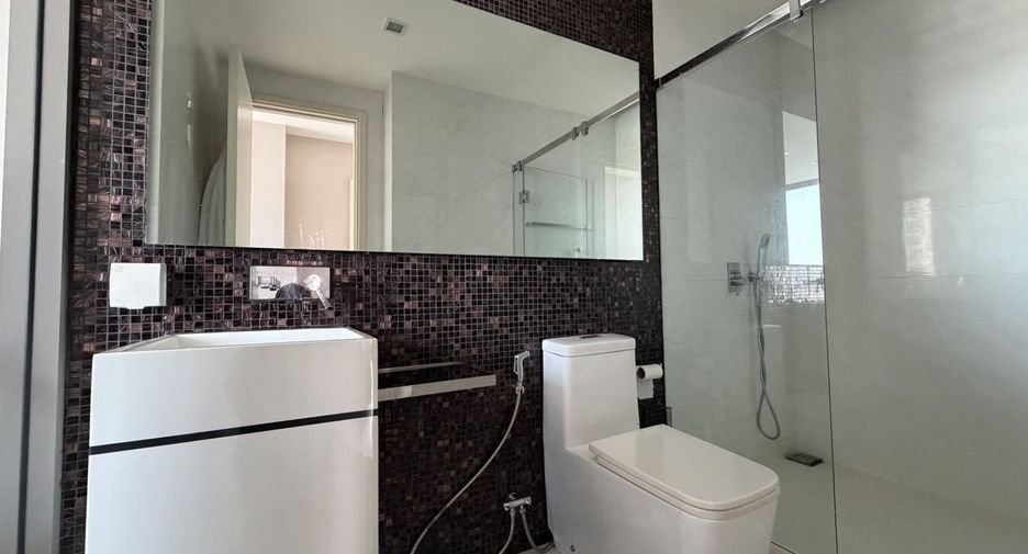 Wohnung zum Kauf mit 2 Zimmer in Khlong Toei, Bangkok