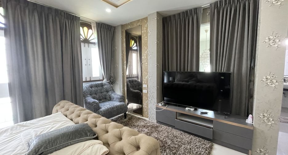 For sale 4 ベッドルーム house in Mueang Phuket, Phuket